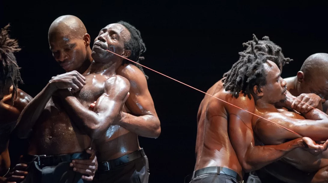 "Οmma": Ο Γιόζεφ Νατζ μας παρασέρνει σε ένα αρχέγονο ταξίδι